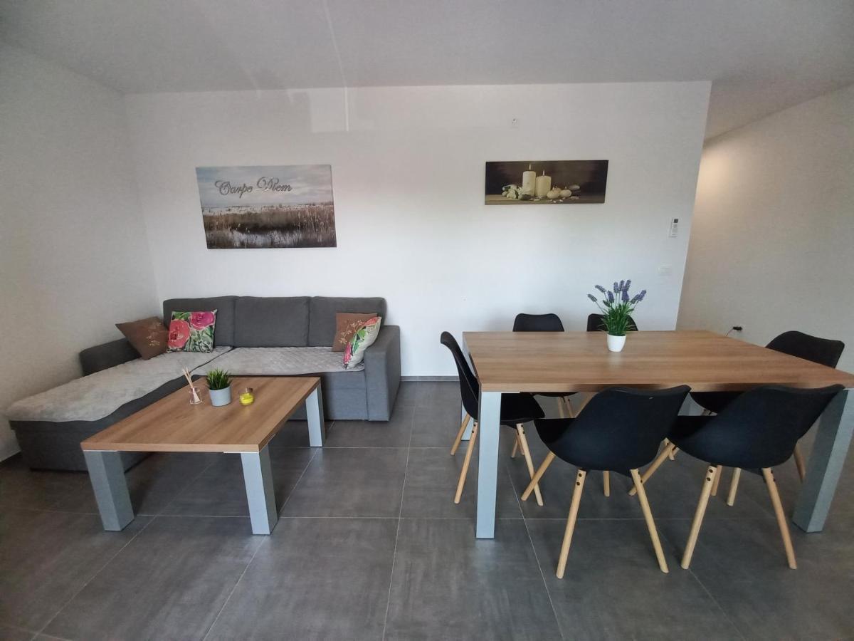 Apartment Martina Vir Exteriér fotografie