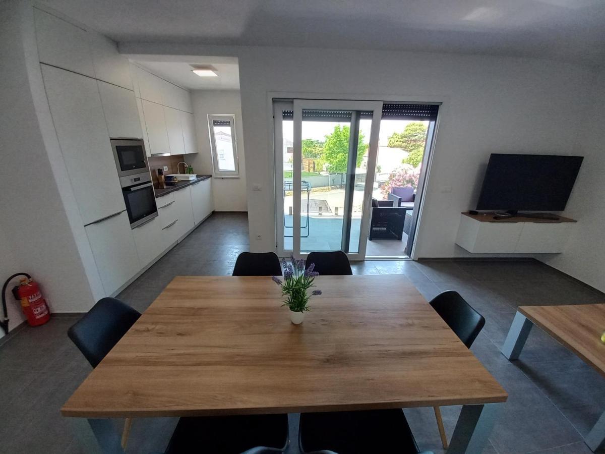 Apartment Martina Vir Exteriér fotografie