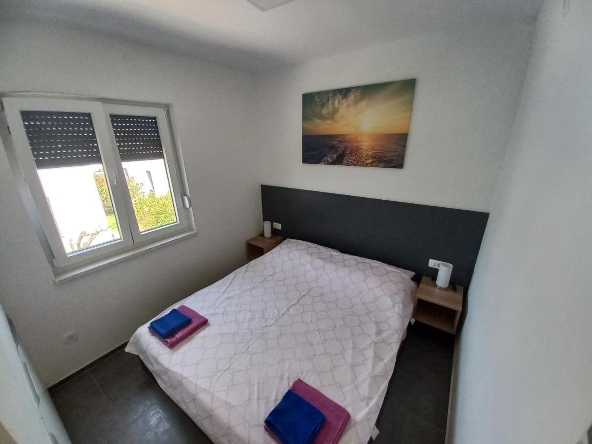 Apartment Martina Vir Exteriér fotografie