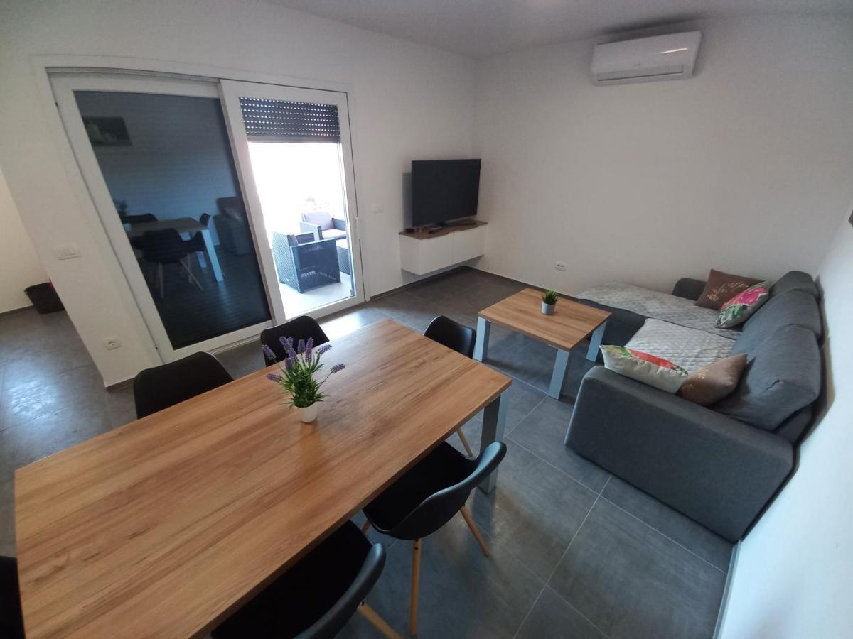 Apartment Martina Vir Exteriér fotografie
